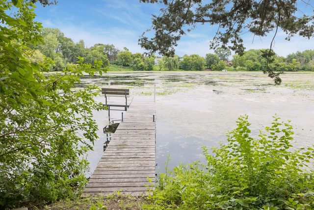 7966 Island Road, Eden Prairie, MN 55347