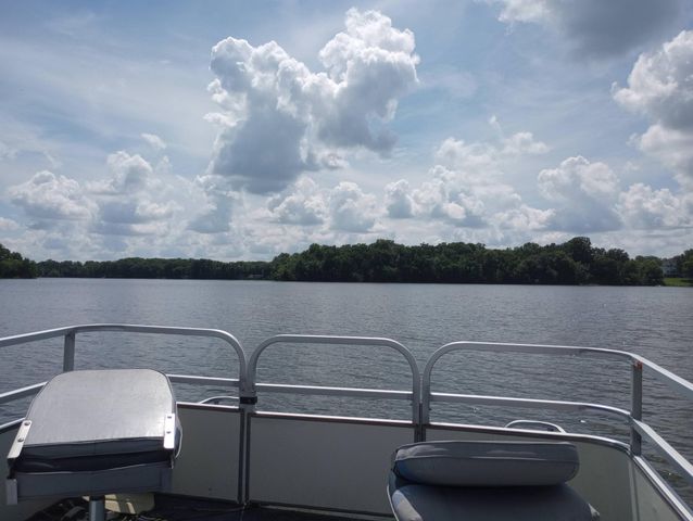 7966 Island Road, Eden Prairie, MN 55347