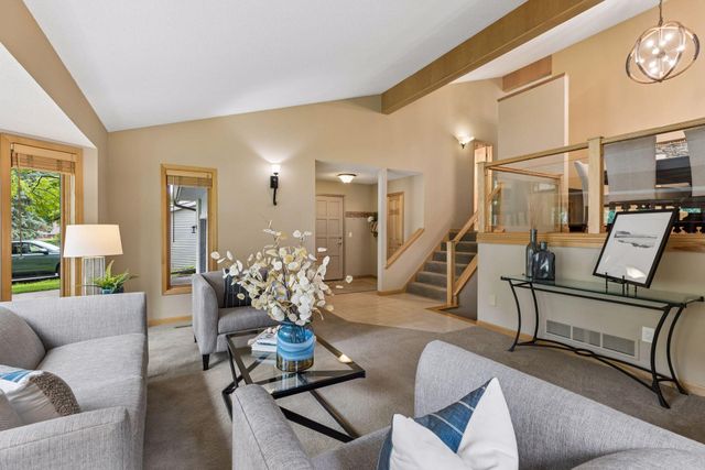 7966 Island Road, Eden Prairie, MN 55347
