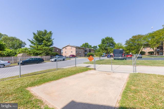 1654 MANOR RD, Baltimore, MD 21222