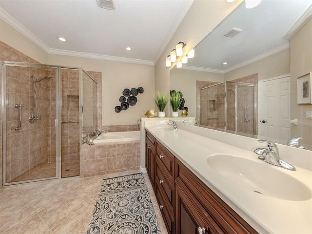 506 MONTELLUNA DRIVE, North Venice, FL 34275