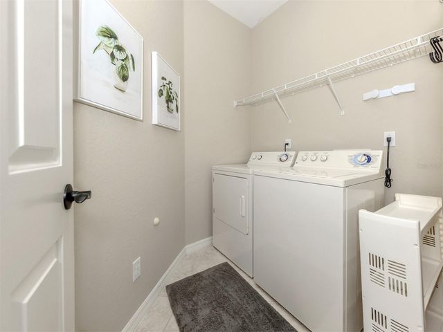 506 MONTELLUNA DRIVE, North Venice, FL 34275