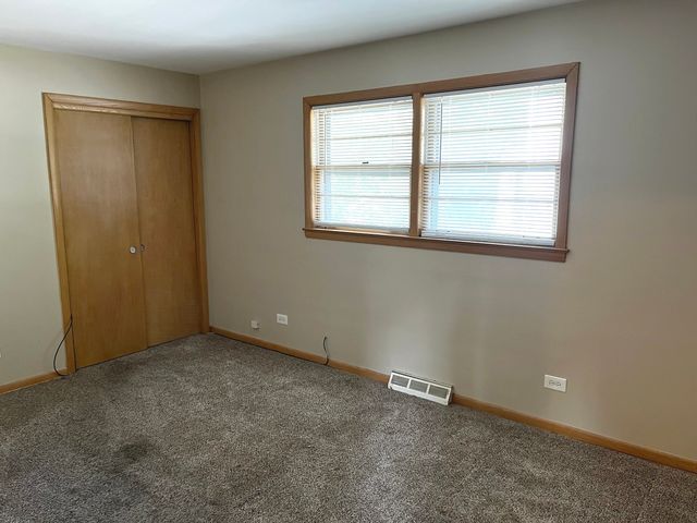 664 E 142nd Street, Dolton, IL 60419