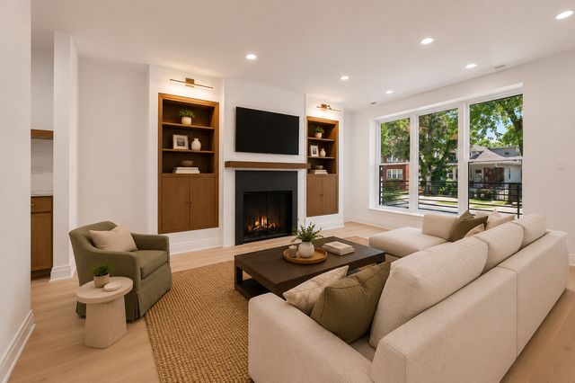4848 W Eddy Street, Chicago, IL 60641