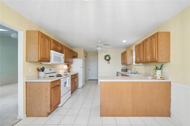 108 Merion Ct, Hempfield Twp, PA 15601