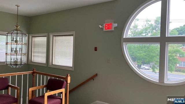 955 Lincoln Avenue, Glen Rock, NJ 07452