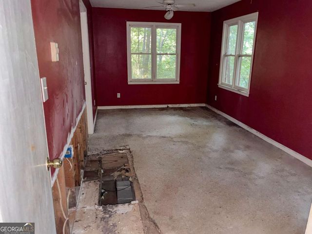 90 Quail Way, Jasper, GA 30143