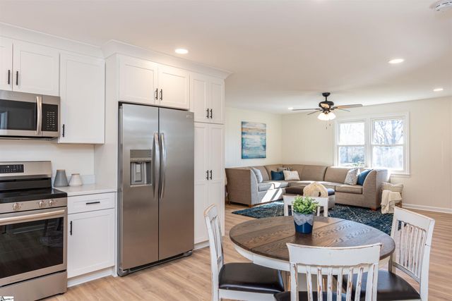 115 Bentwood Drive, Piedmont, SC 29673