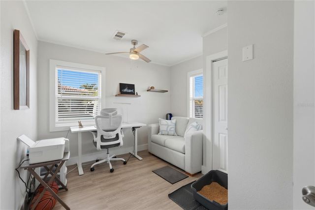 15424 2ND STREET E, Madeira Beach, FL 33708