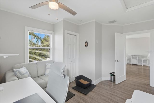 15424 2ND STREET E, Madeira Beach, FL 33708