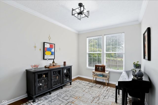 1049 Statesman Drive, Brownsburg, IN 46112