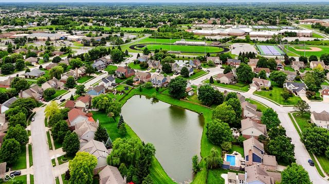 1049 Statesman Drive, Brownsburg, IN 46112