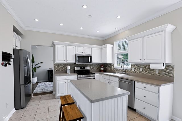 1049 Statesman Drive, Brownsburg, IN 46112