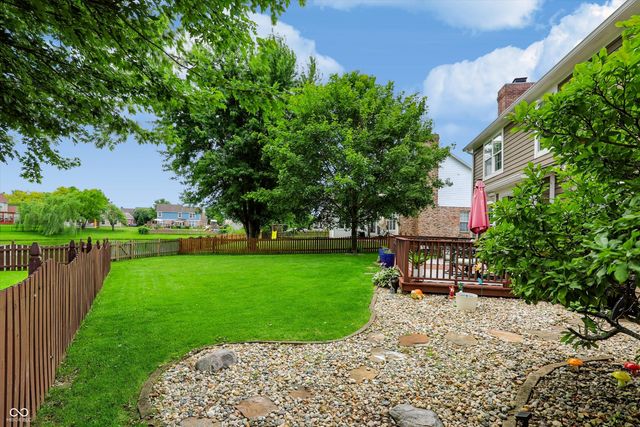 1049 Statesman Drive, Brownsburg, IN 46112