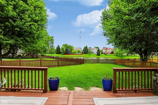 1049 Statesman Drive, Brownsburg, IN 46112