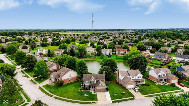 1049 Statesman Drive, Brownsburg, IN 46112