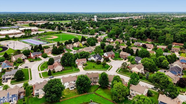 1049 Statesman Drive, Brownsburg, IN 46112