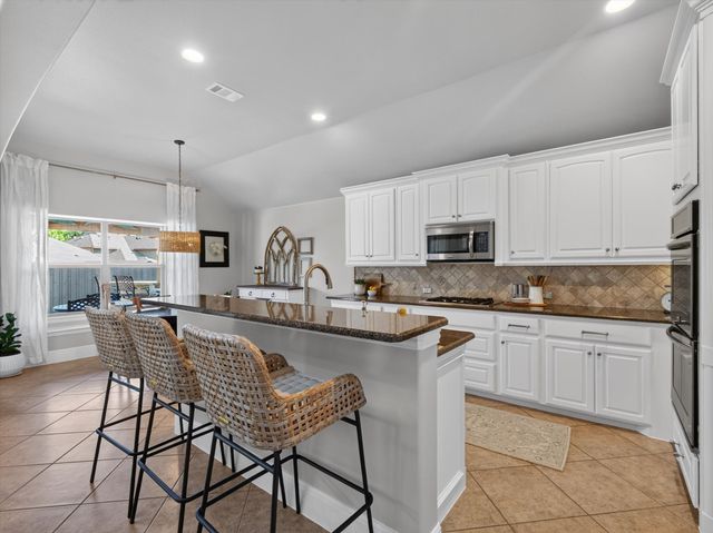 4201 Oxbow Drive, Mckinney, TX 75072