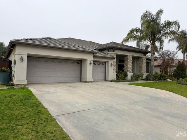 13115 Hinault Drive, Bakersfield, CA 93314