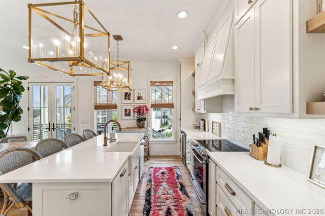 101 Lower Greenway, Carlton Landing, OK 74432