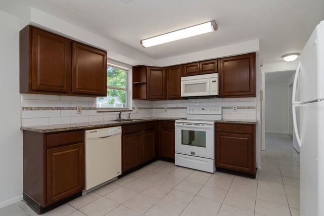 7908 RUSTY OAK DRIVE, New Port Richey, FL 34653