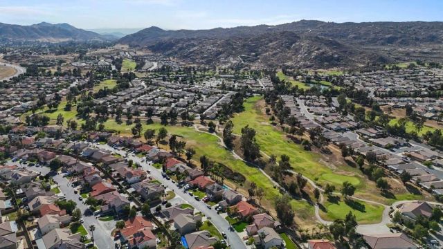 219 Caldera Lane, Hemet, CA 92545