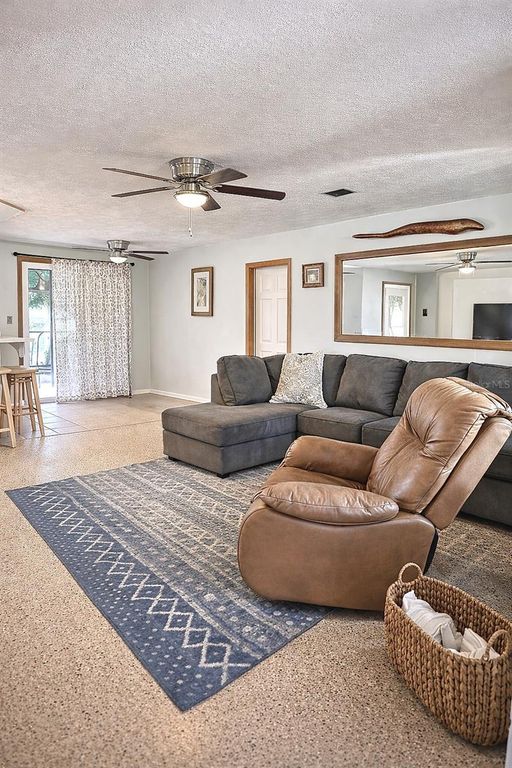 Image 11 of property listing at 617 GOODWIN AVENUE, New Smyrna Beach, FL 32169