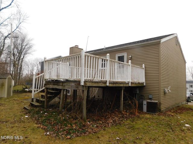 3782 Cherry Hill Court, Northwood, OH 43619