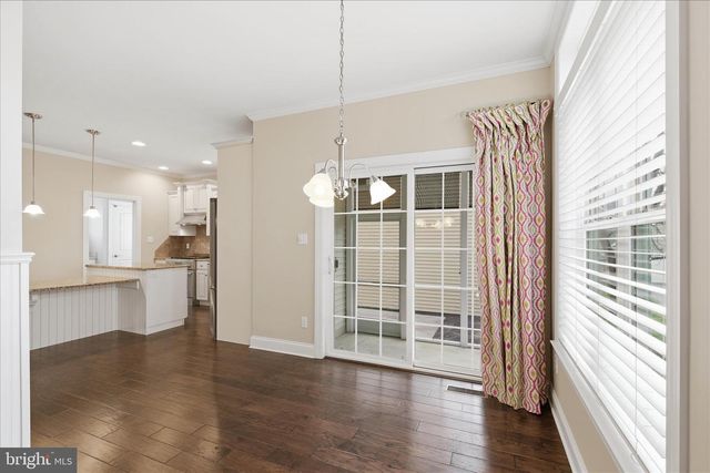 664 RICHMOND DR, Lancaster, PA 17601