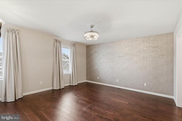 664 RICHMOND DR, Lancaster, PA 17601