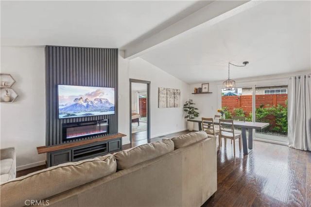 31919 Cinnabar, Castaic, CA 91384