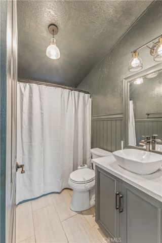 31919 Cinnabar, Castaic, CA 91384