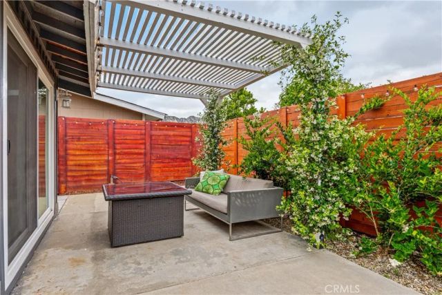 31919 Cinnabar, Castaic, CA 91384