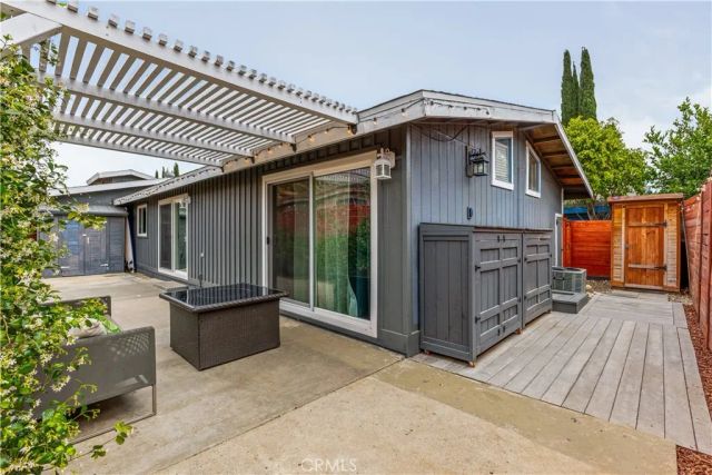 31919 Cinnabar, Castaic, CA 91384