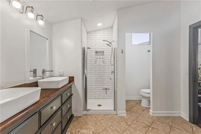 31919 Cinnabar, Castaic, CA 91384