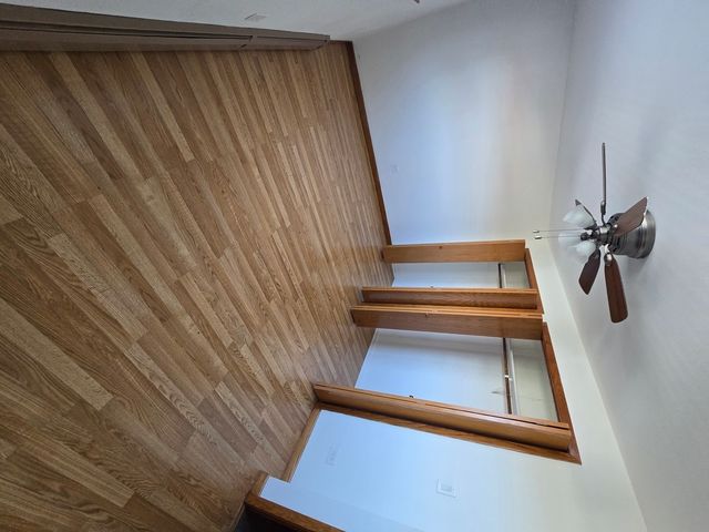 7816 W 79 Place 2, Bridgeview, IL 60455