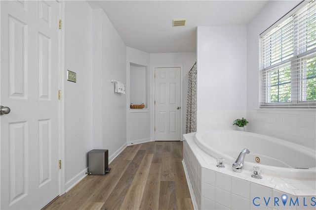 8017 Arbor Glen Pl, Henrico, VA 23227