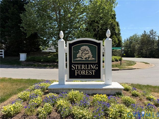 8017 Arbor Glen Pl, Henrico, VA 23227