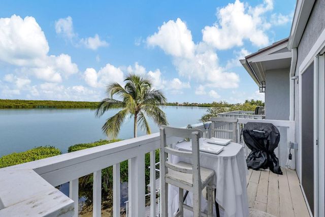 2404 Harbour Cove Drive, Hutchinson Island, FL 34949