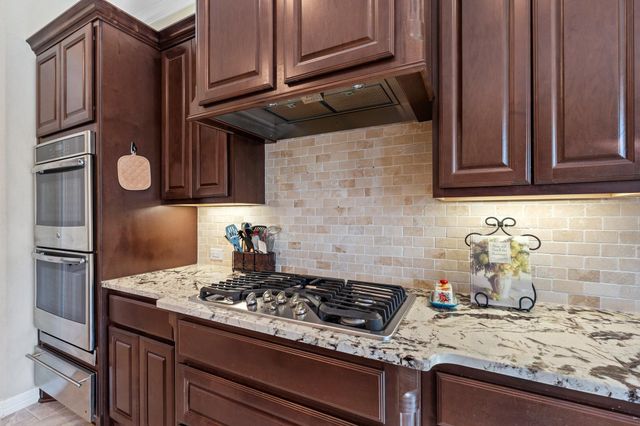 5131 Rowley Falls Lane, Sugar Land, TX 77479