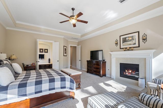 5131 Rowley Falls Lane, Sugar Land, TX 77479