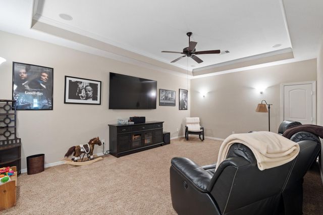 5131 Rowley Falls Lane, Sugar Land, TX 77479