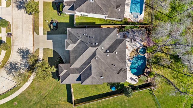 5131 Rowley Falls Lane, Sugar Land, TX 77479