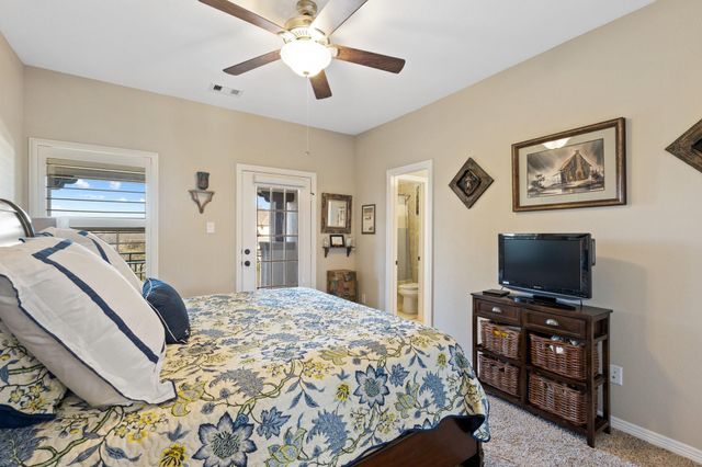 5131 Rowley Falls Lane, Sugar Land, TX 77479