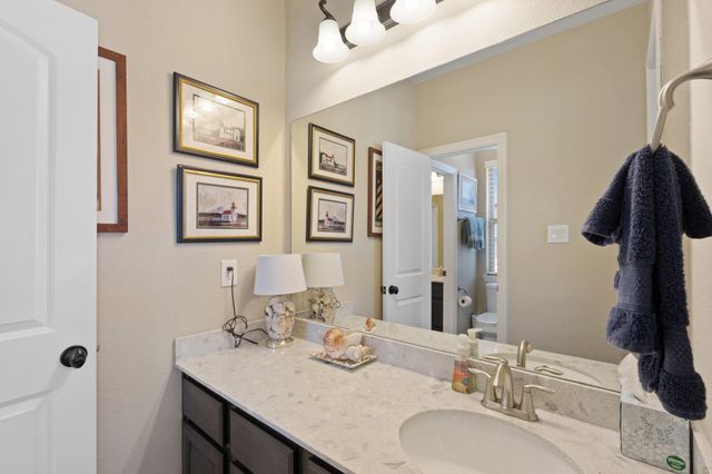 5131 Rowley Falls Lane, Sugar Land, TX 77479