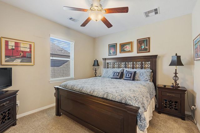 5131 Rowley Falls Lane, Sugar Land, TX 77479