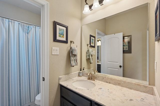 5131 Rowley Falls Lane, Sugar Land, TX 77479