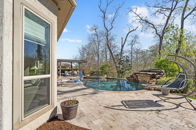 5131 Rowley Falls Lane, Sugar Land, TX 77479