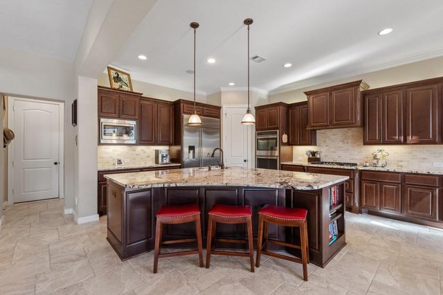 5131 Rowley Falls Lane, Sugar Land, TX 77479