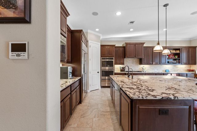 5131 Rowley Falls Lane, Sugar Land, TX 77479